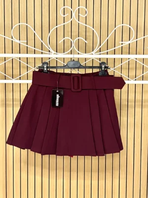 Falda pantalón tablas + cinturón granate
