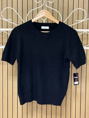 Jersey punto manga corta trenzado negro
