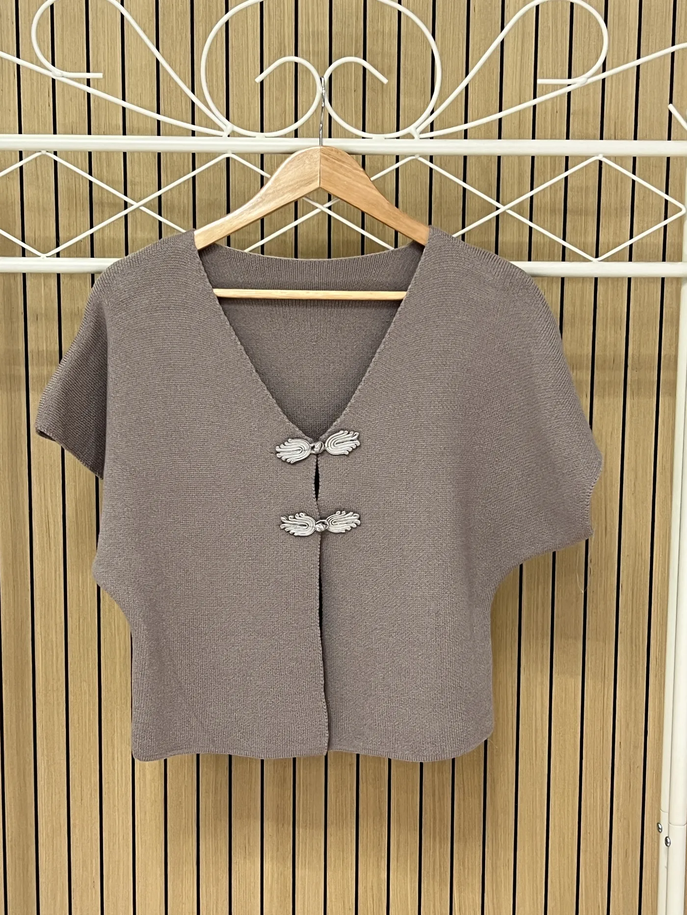 Chaqueta punto botón japonés taupe