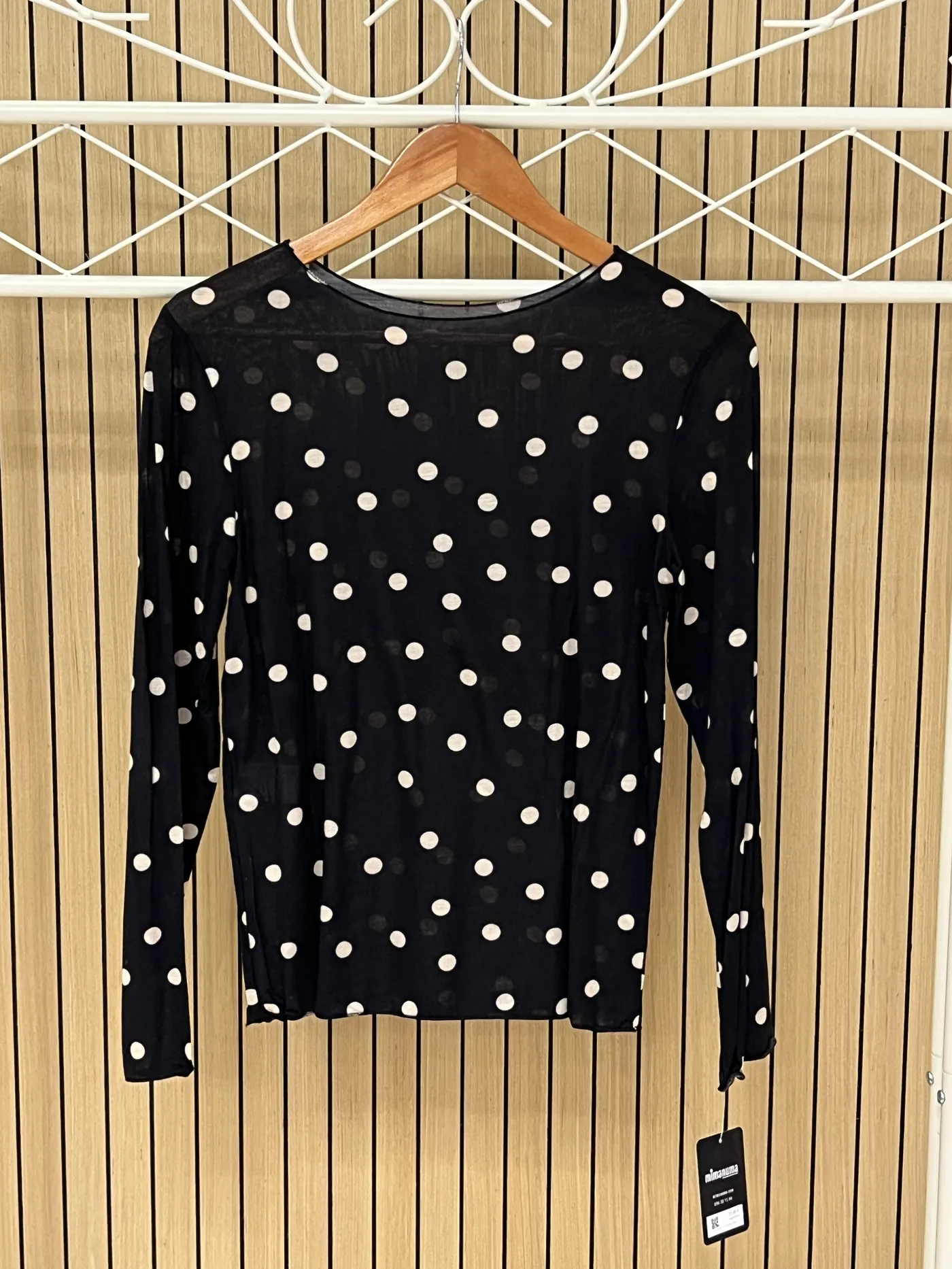 Camiseta tul lunares negra
