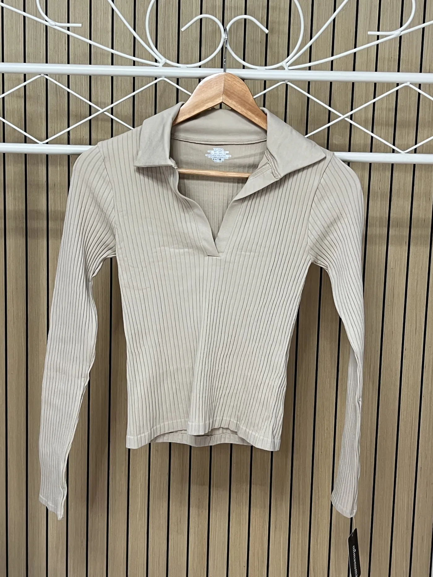 Camiseta polo canalé beige