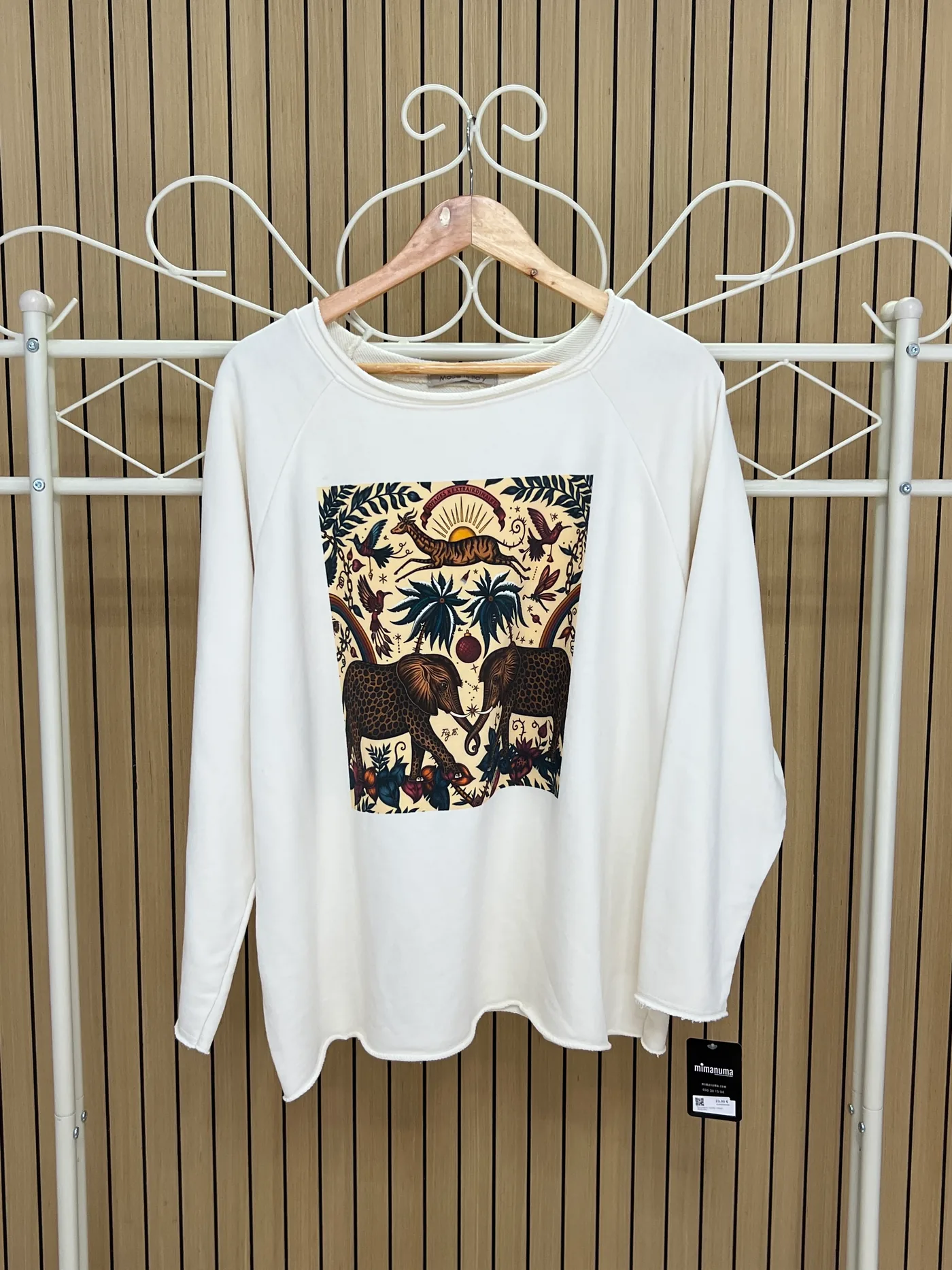 Sudadera vainilla dibujo elefantes