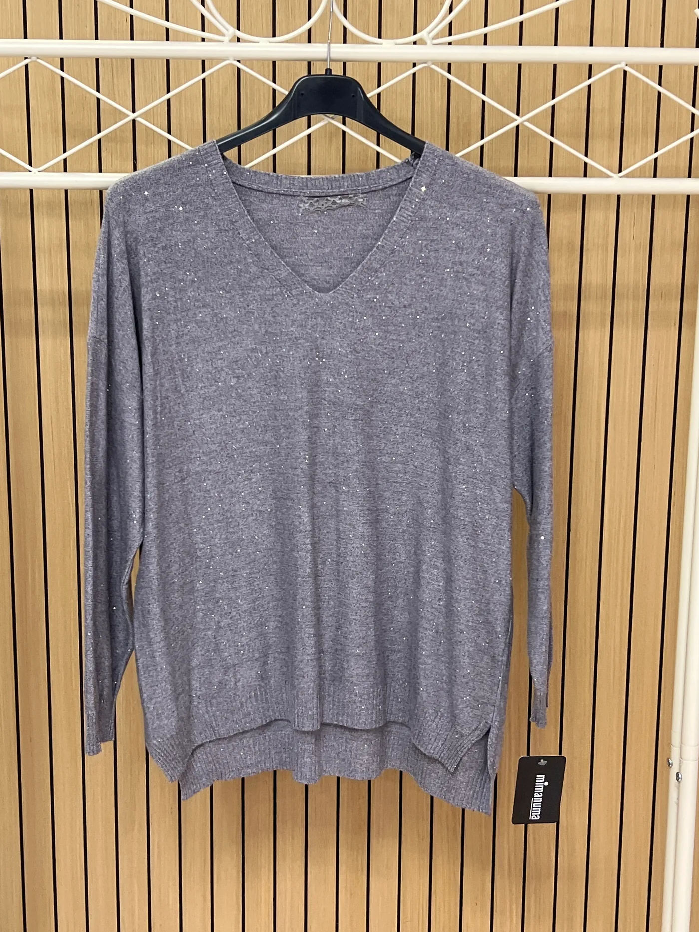 Jersey punto brillos manga larga escote pico gris