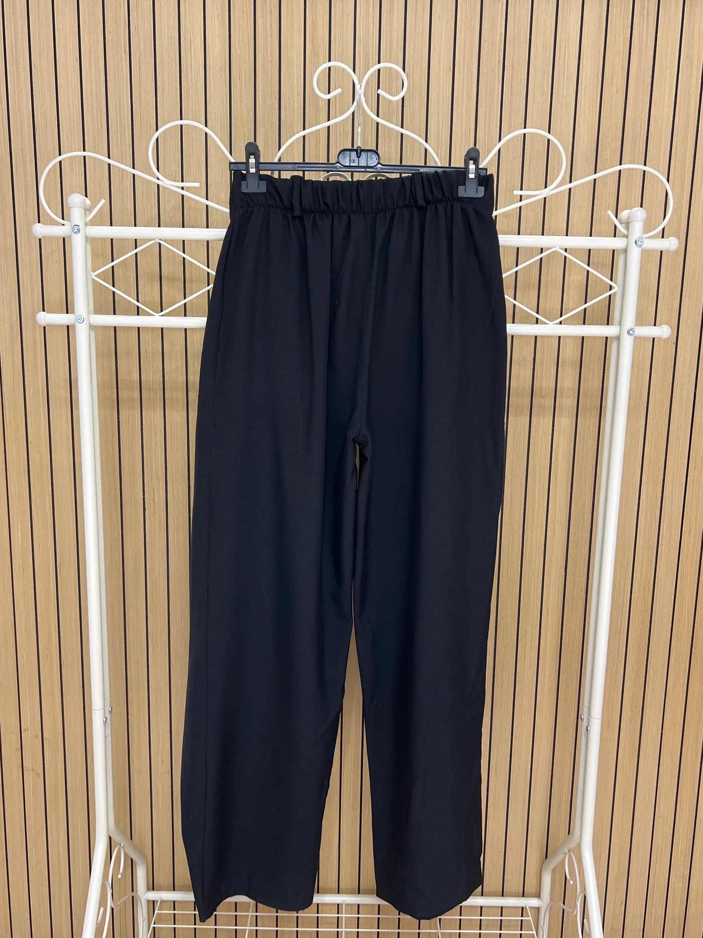 Pantalón palazzo cintura engomada con botón negro - Imagen 2