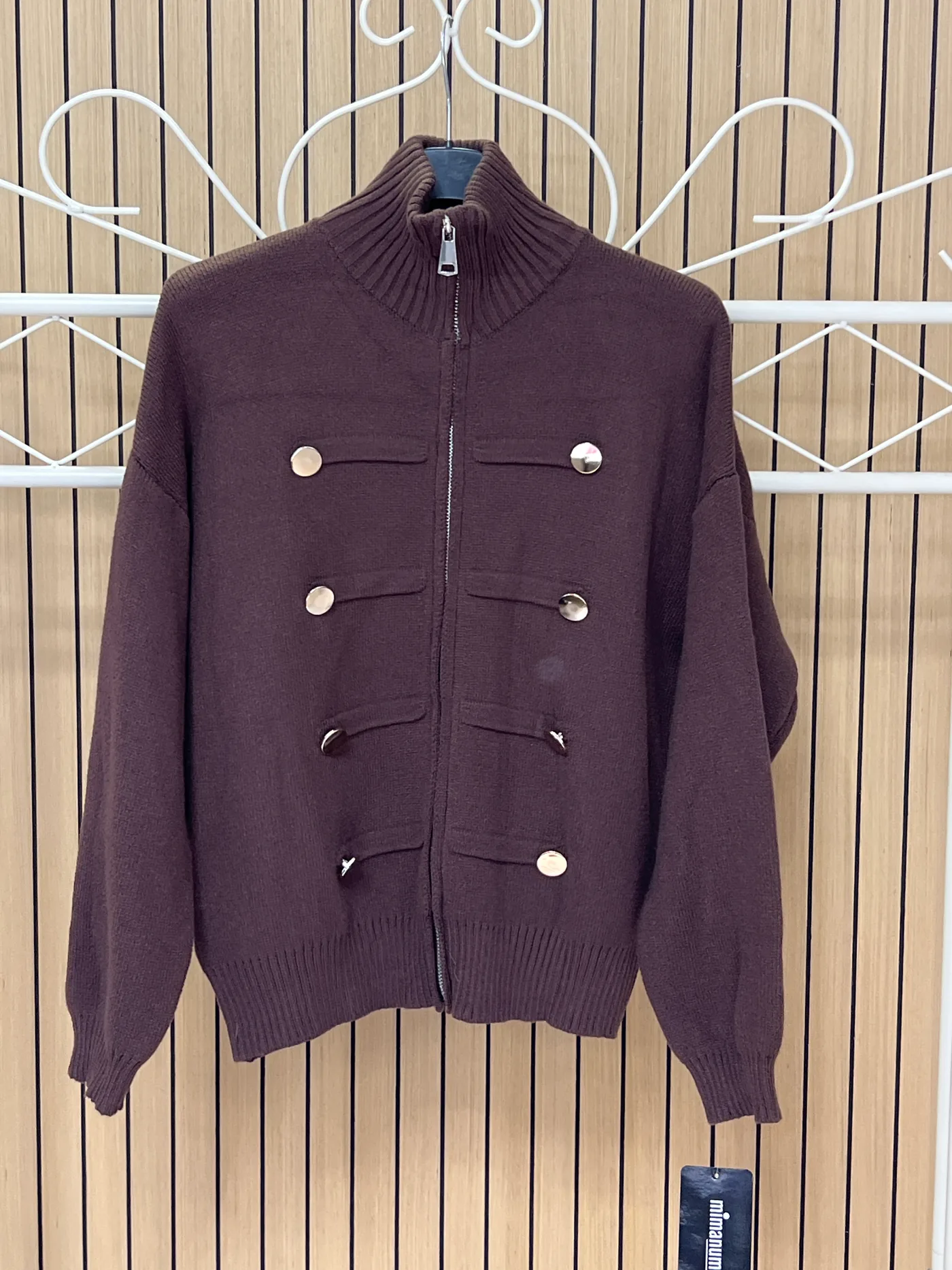 Chaqueta punto cremayera con botones chocolate