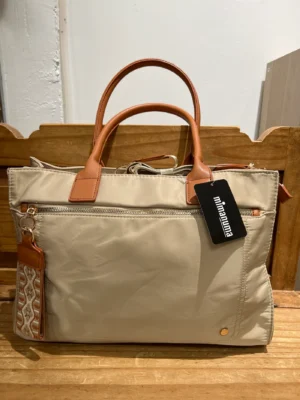 Bolso universitario beige