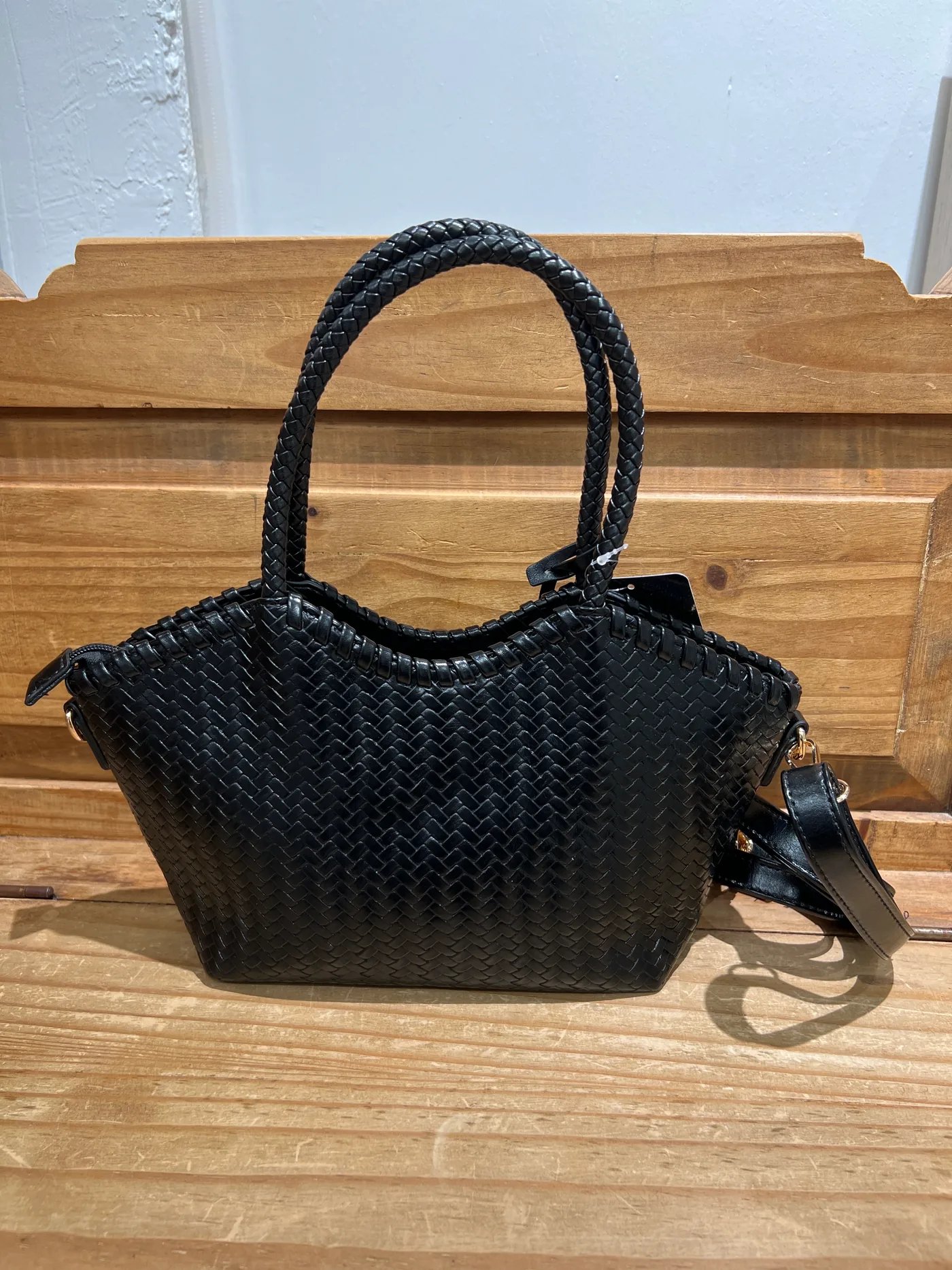 Bolso polipiel diseño trenzado doble asa negro - Imagen 2