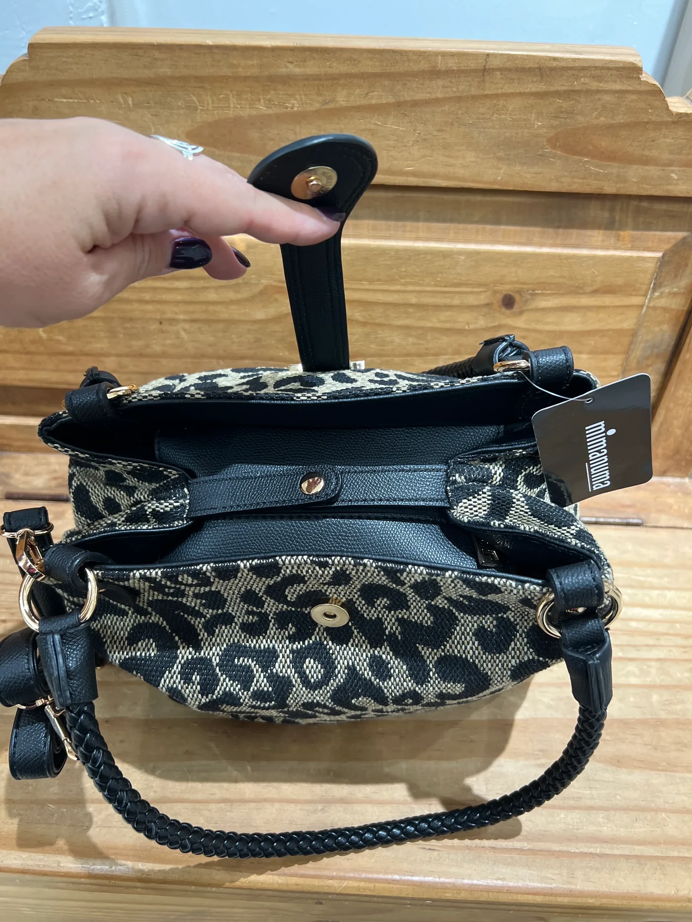 Bolso polipiel animal print doble asa - Imagen 3