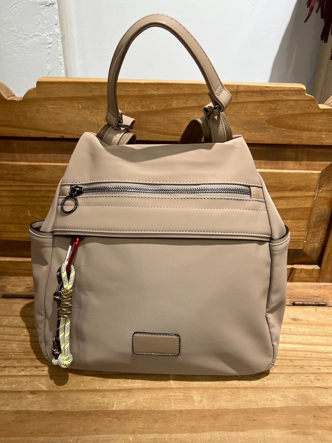 Mochila anti robo taupe