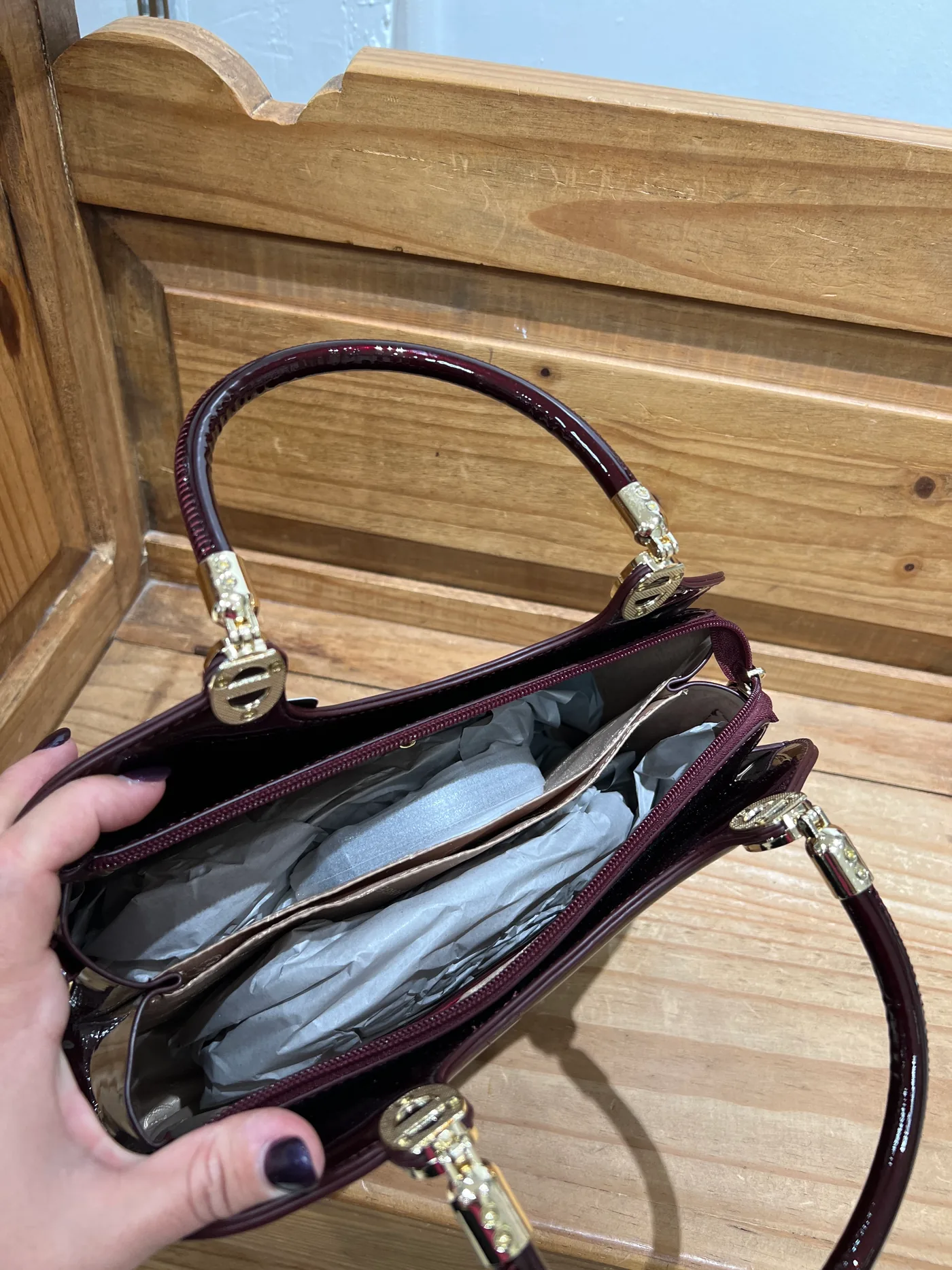 Bolso charol burdeos - Imagen 2
