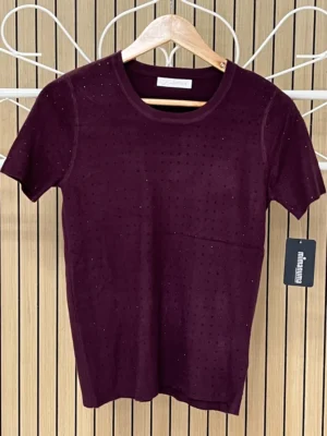 Jersey de punto manga corta con brillos berenjena